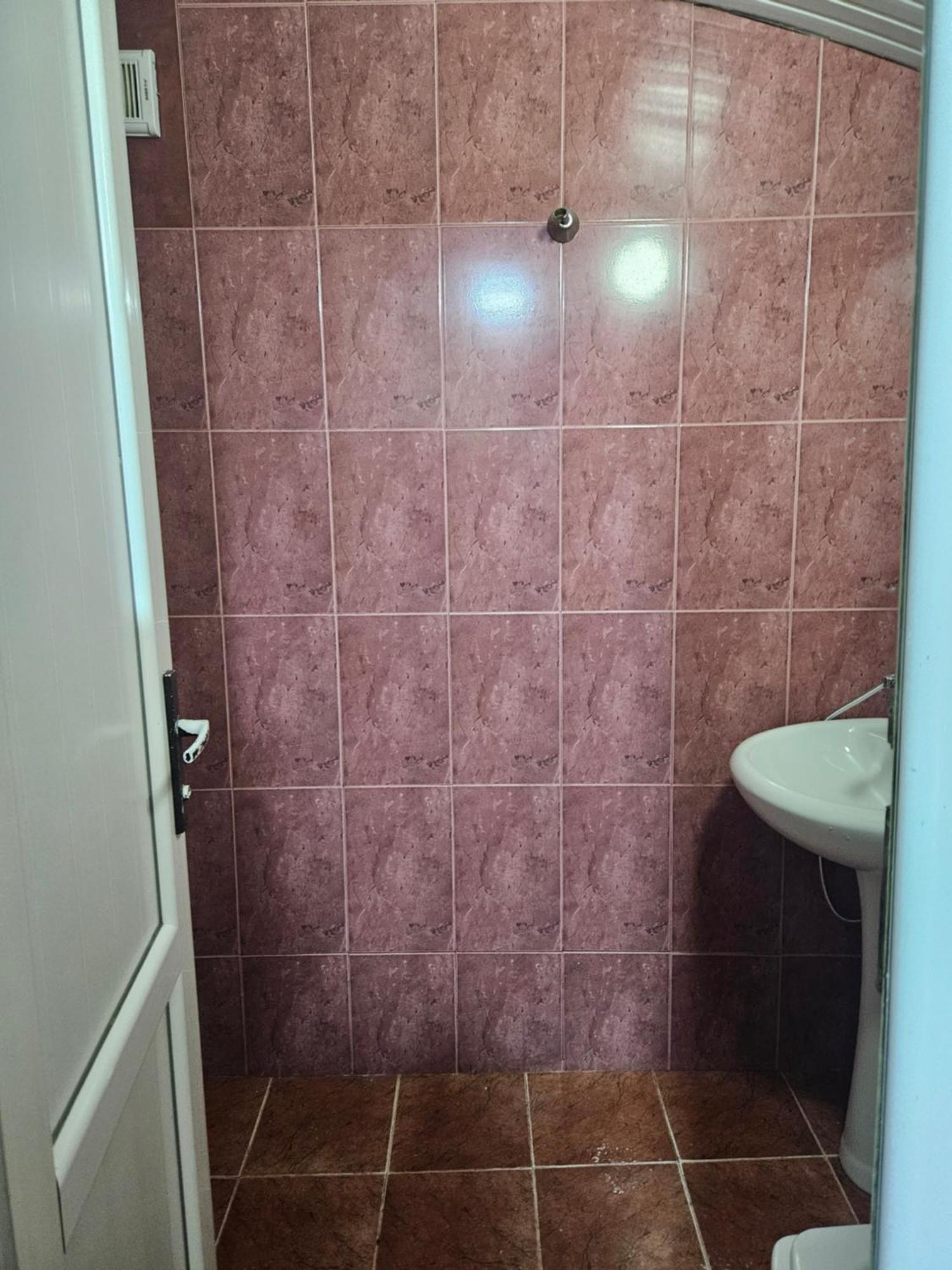Guest House 2 Floor Batumi Esterno foto
