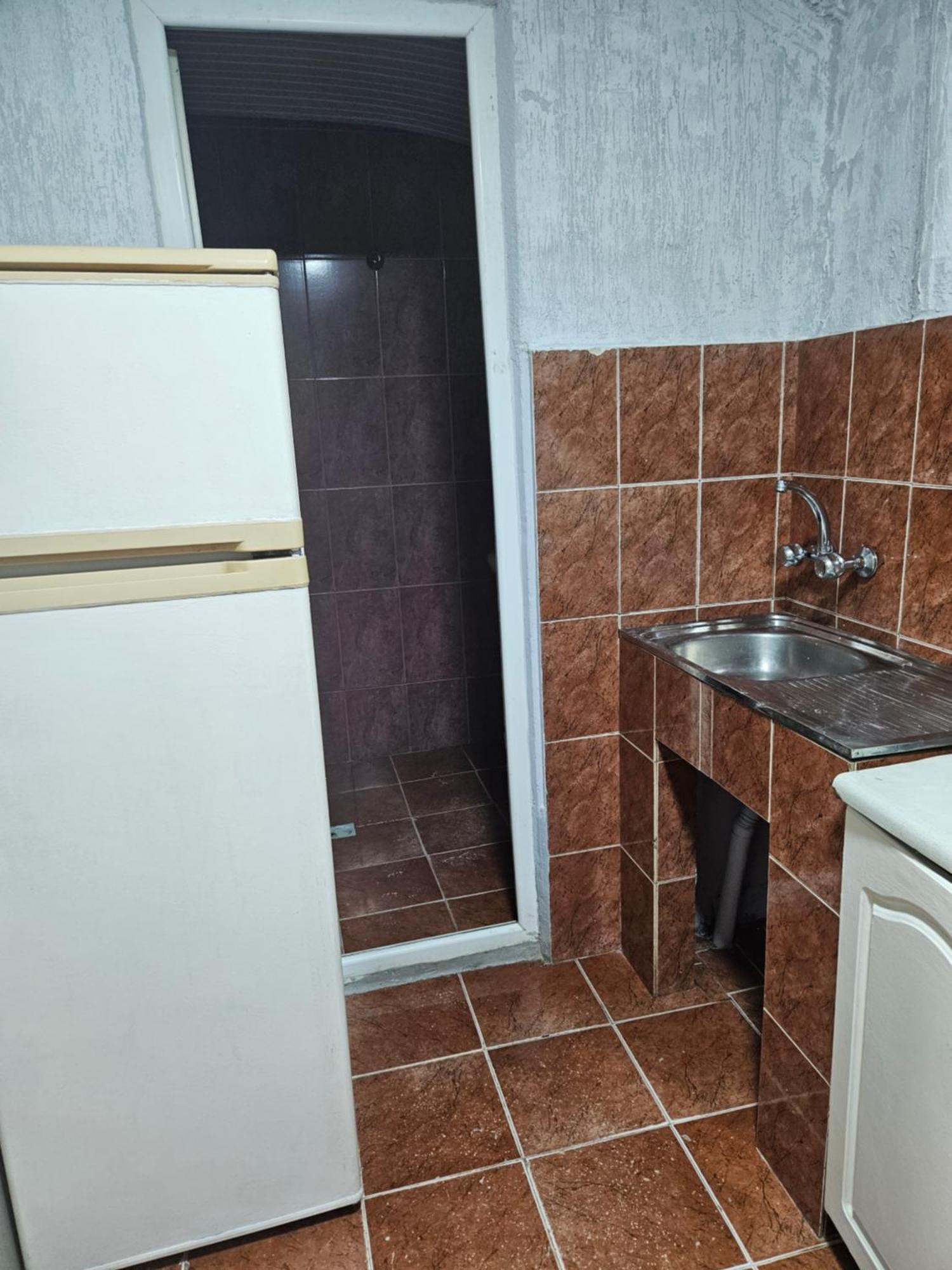 Guest House 2 Floor Batumi Esterno foto
