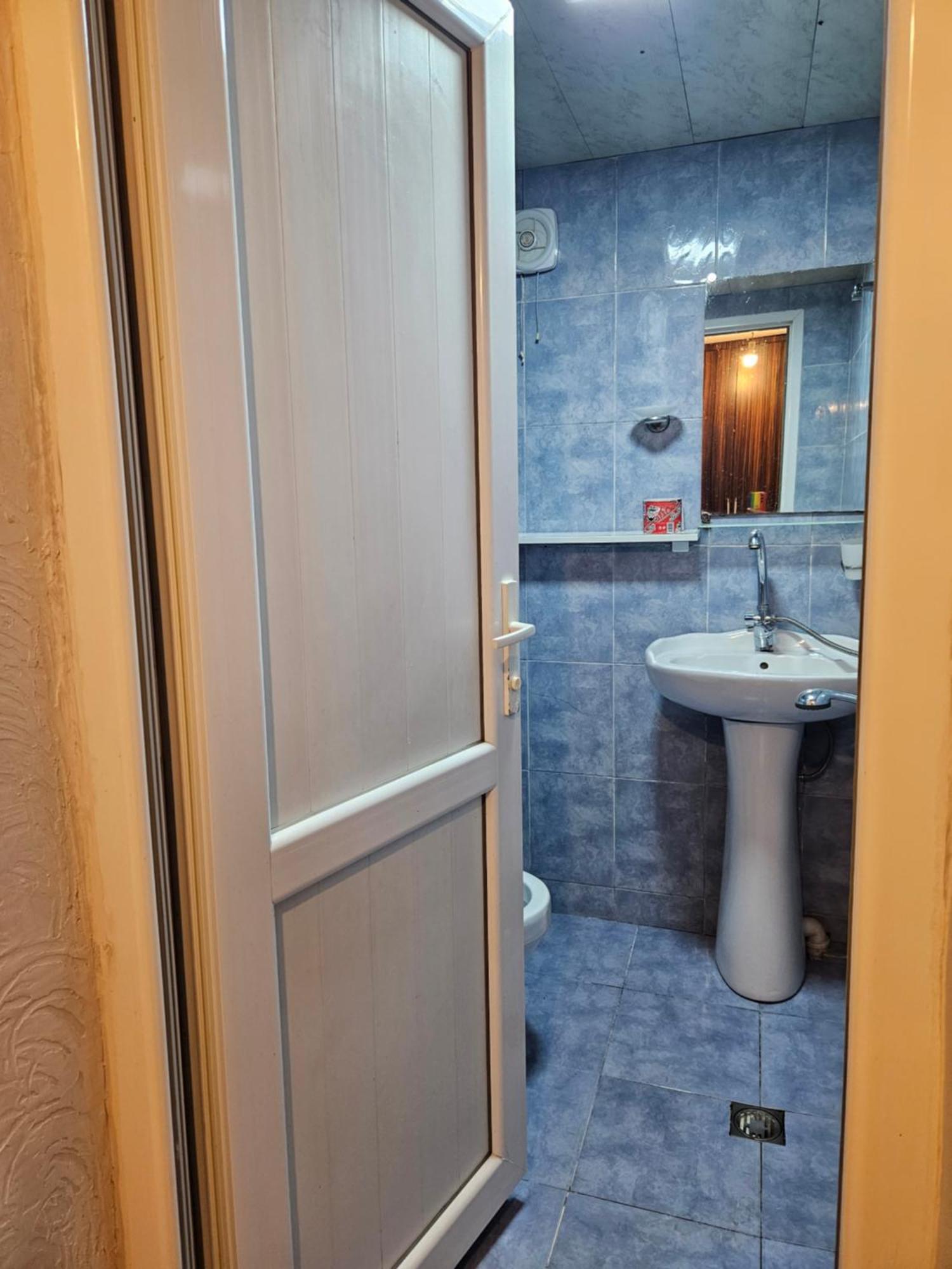 Guest House 2 Floor Batumi Esterno foto